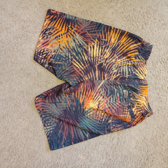 Under Armour Swimsuit - Picture 2 of 4